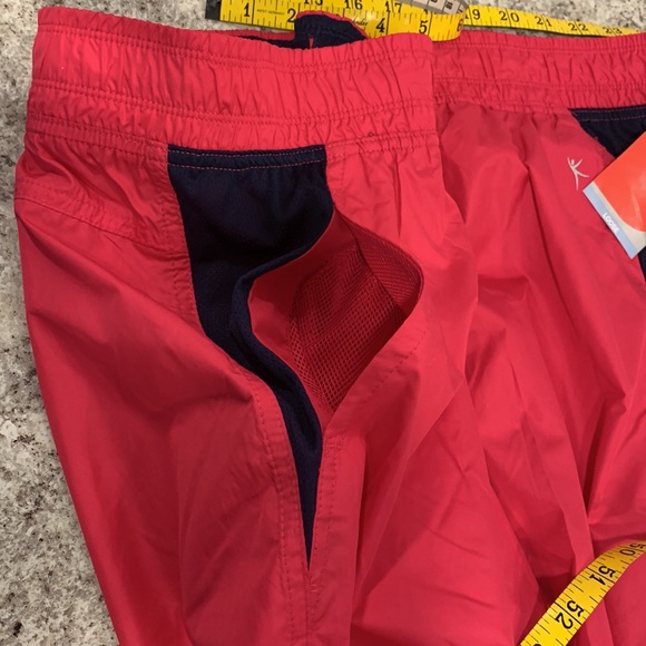 Size 16-18 Danskin work out pants hot pink and navy blue - Picture 10 of 15
